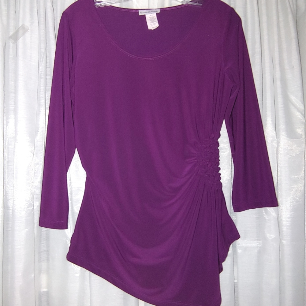 BLEEKER & MCDOUGAL BLOUSE.  SIZE M.